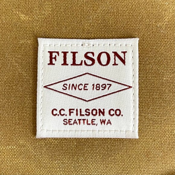 SOLD Filson Tin Cloth Grip Case 70058 for iPad / Tablet / eReader, Dark tan - Picture 4 of 13